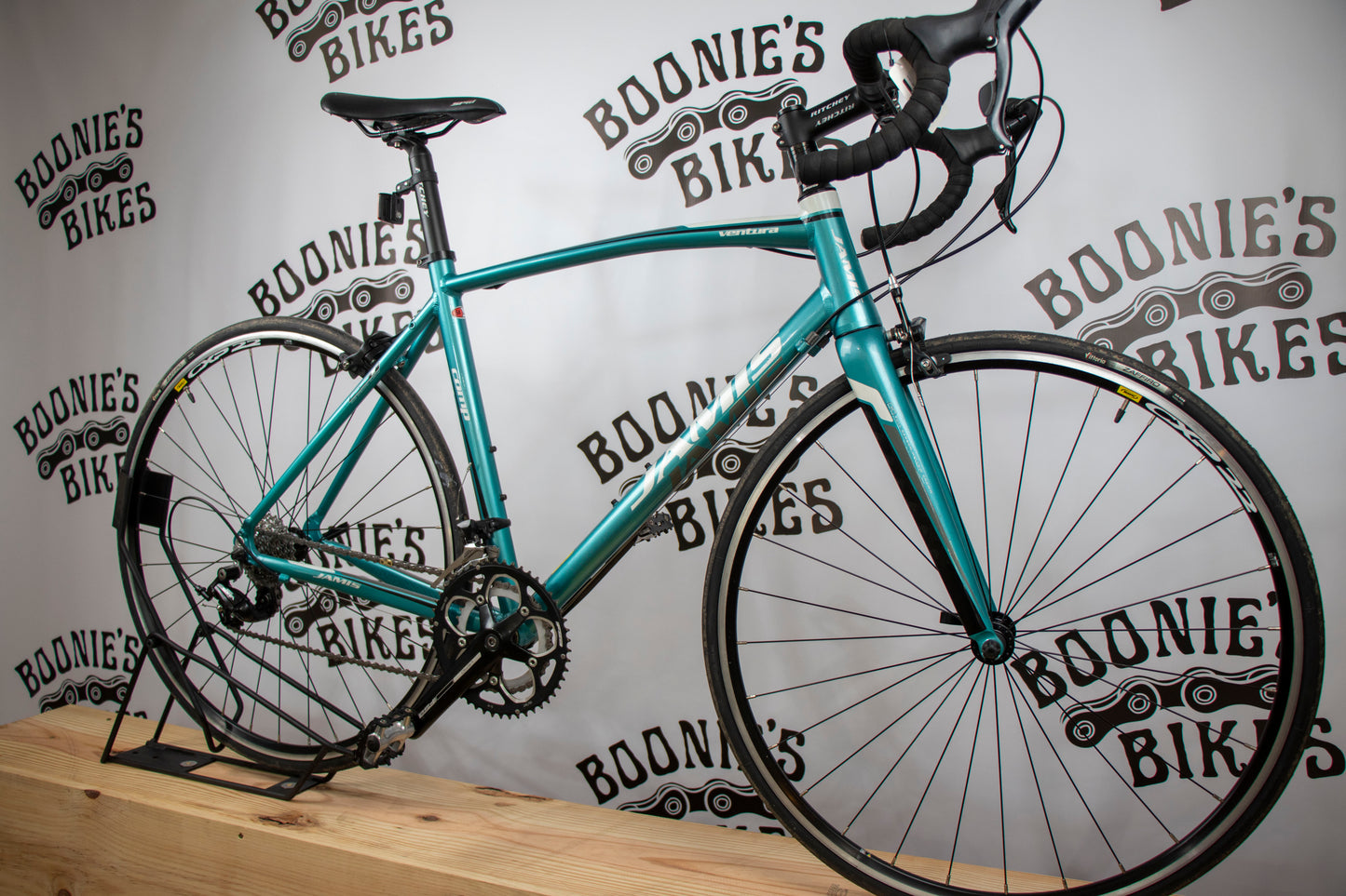 BOONIE'S REFURBISHED Jamis Ventura Comp