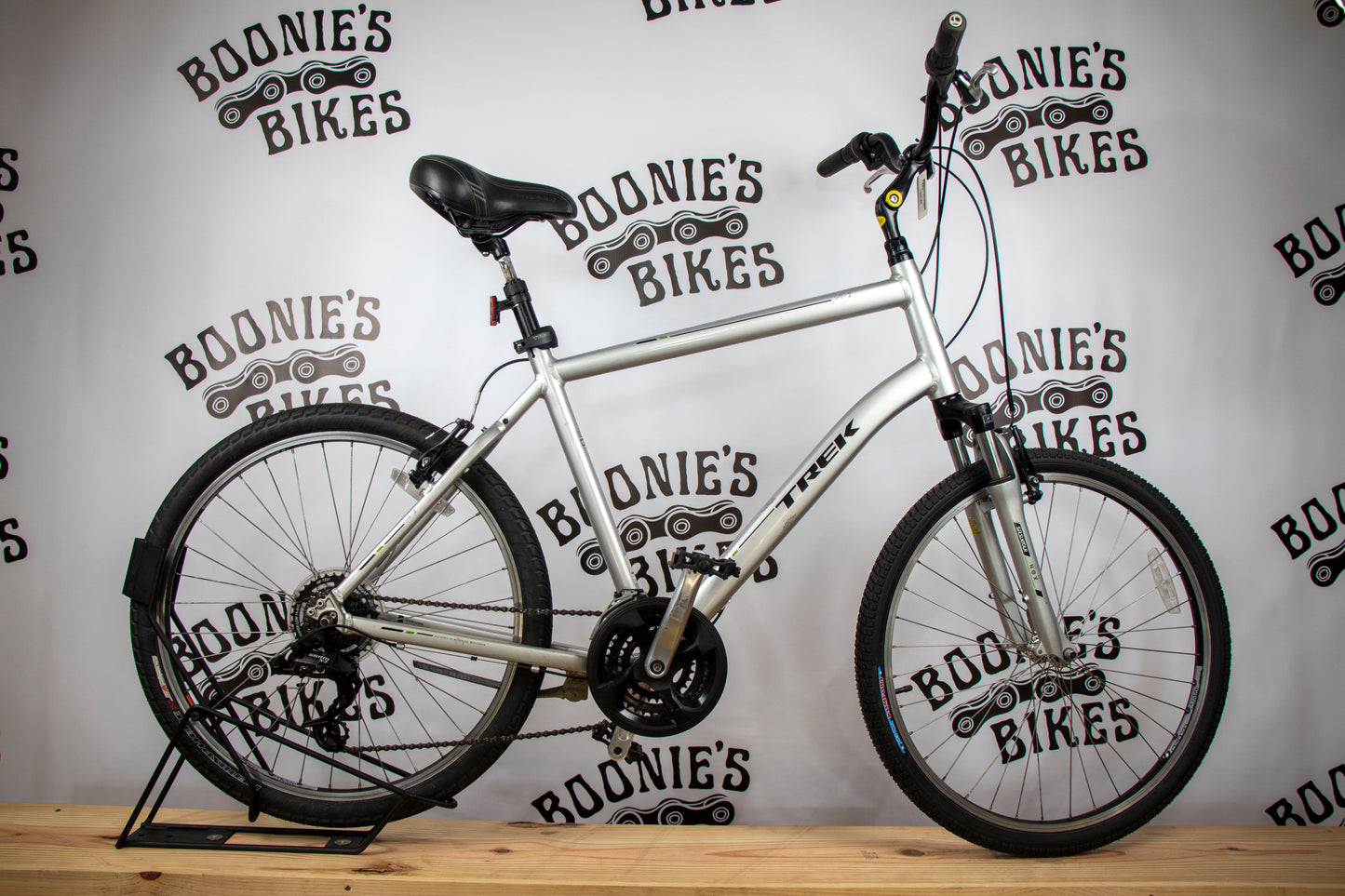 BOONIE'S REFURBISHED Trek Shift 2