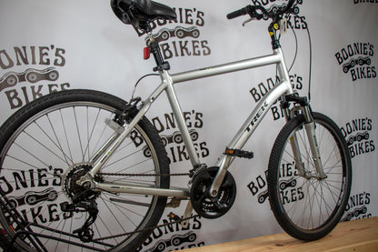 BOONIE'S REFURBISHED Trek Shift 2