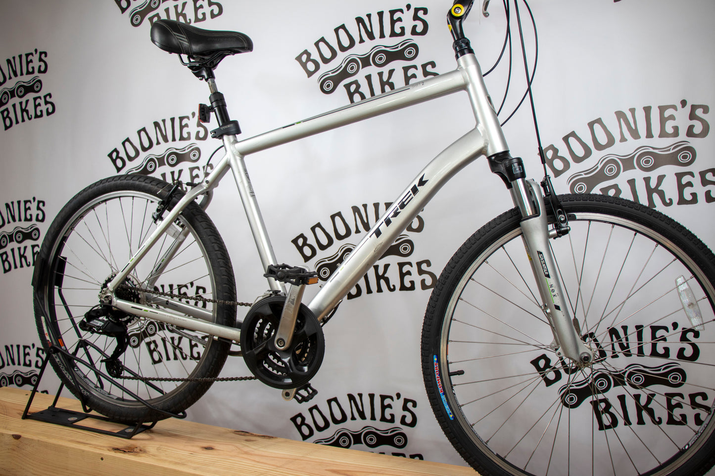 BOONIE'S REFURBISHED Trek Shift 2