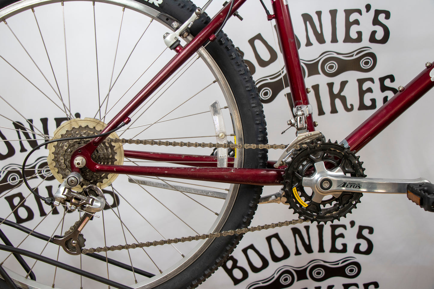 BOONIE'S REFURBISHED Scott Summit