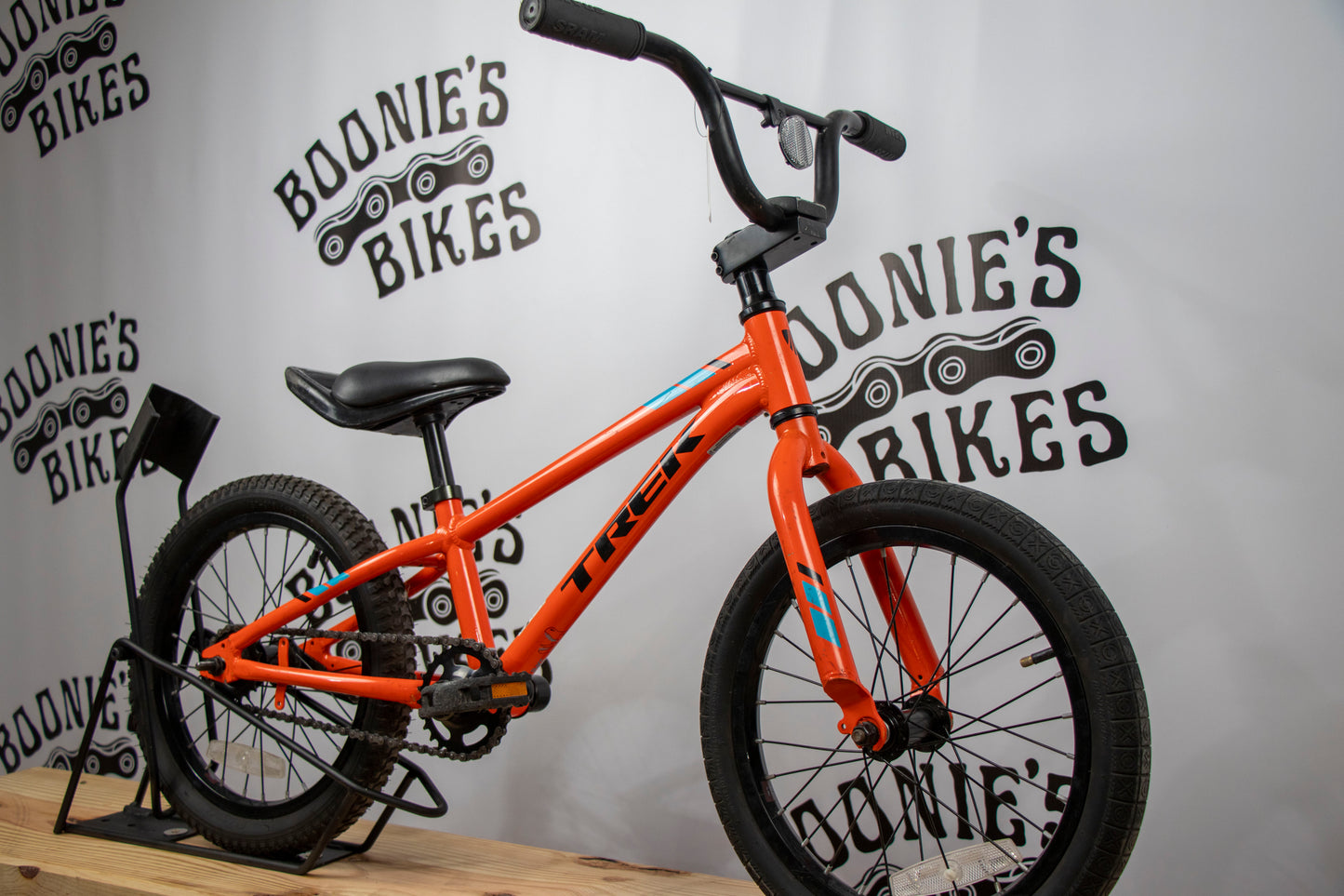 BOONIE'S REFURBISHED Trek Precaliber