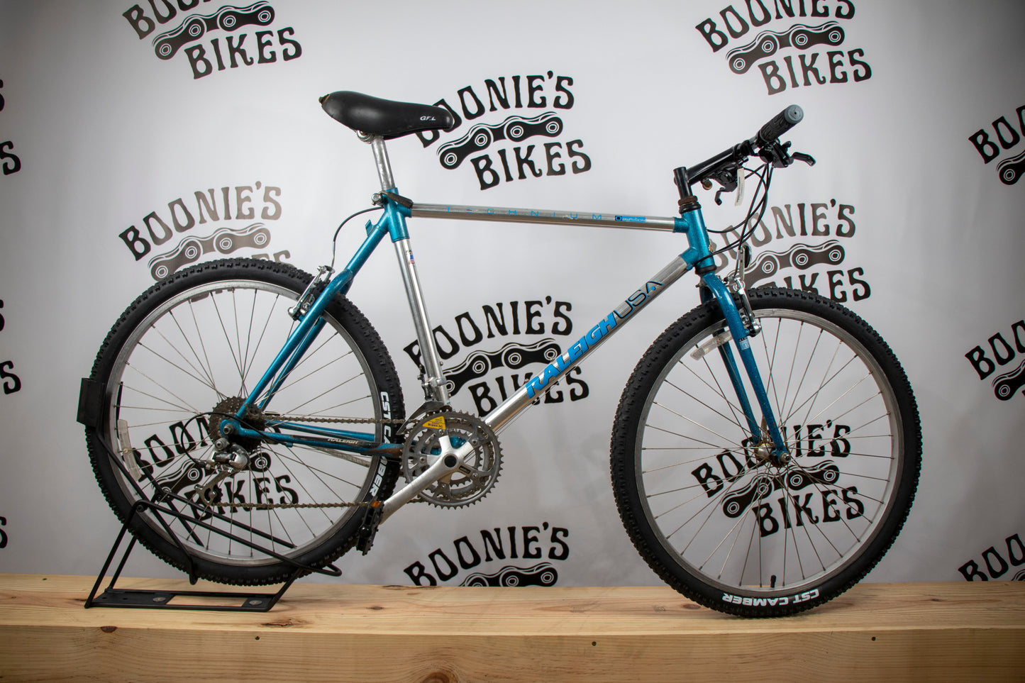 BOONIE'S REFURBISHED Raleigh Technium