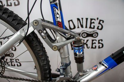 BOONIE'S REFURBISHED Trek Fuel 90